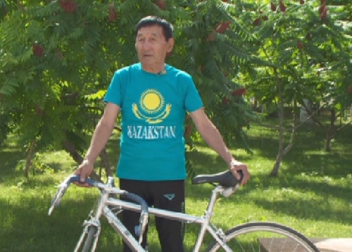 76-летний велопутешественник из Шымкента совершит поездку в Кабул