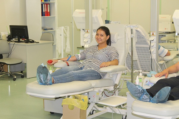 В ЮКО, за один день более 200 человек сдали более 100 литров крови