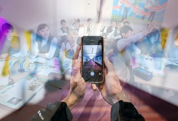 С начала учебного года в школах Шымкента могут запретить пользоваться смартфонами