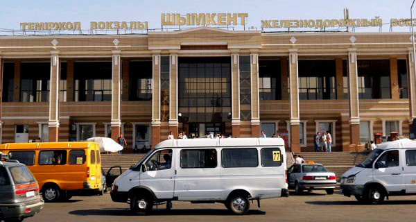 Торговцев на ж/д вокзале Шымкента выселят через суд