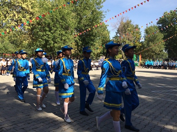 В ЮКО прошла парадный марш юных инспекторов