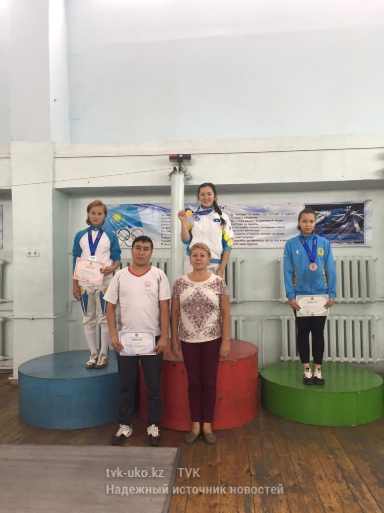 Куралай Сейдахметова стала чемпионкой Казахстана по фехтованию