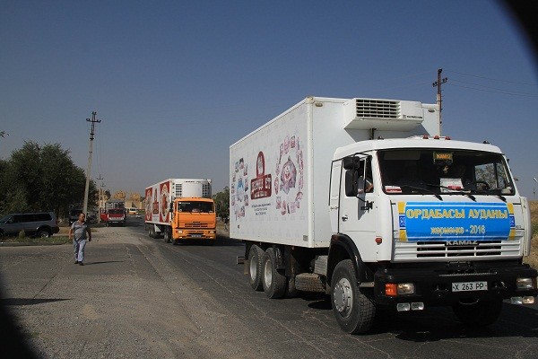 Южноказахстанцы отправили в Алмату караван с сельхозпродукцией