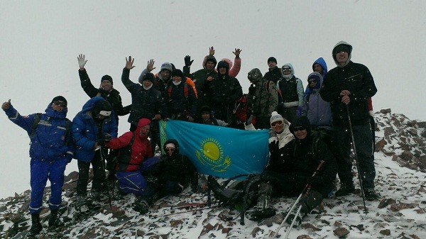 Альпинисты ЮКО покорили пик «Независимости»