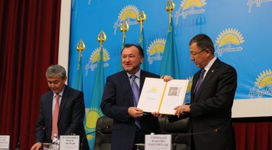 Аким Южно-Казахстанской области возглавил областной филиал 