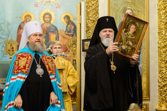 Митрополит Казахстанский подарил православной епархии Шымкента уникальную икону