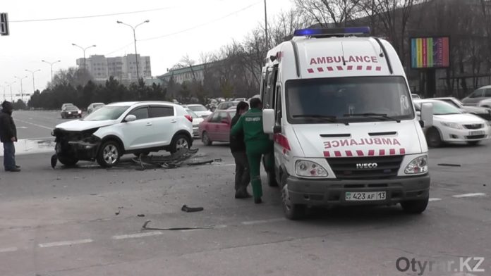 Шымкентские полицейские задержали водителя, скрывшегося после наезда на пешехода