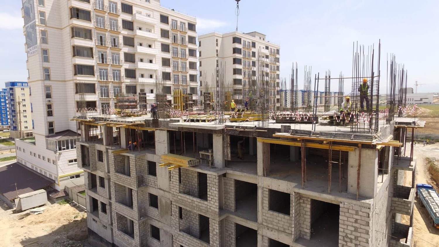 Около 1600 коммунальных квартир выдадут в Шымкенте в этом году