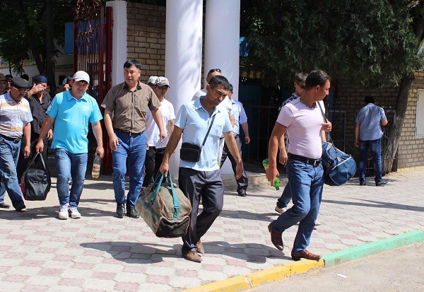40 южноказахстанцев изъявили желание переехать в Северные регионы страны