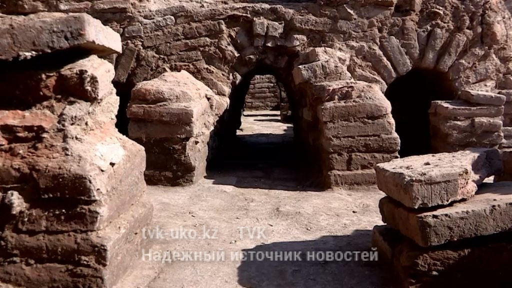 В Сайрамском районе нашли баню, которой более 1000 лет