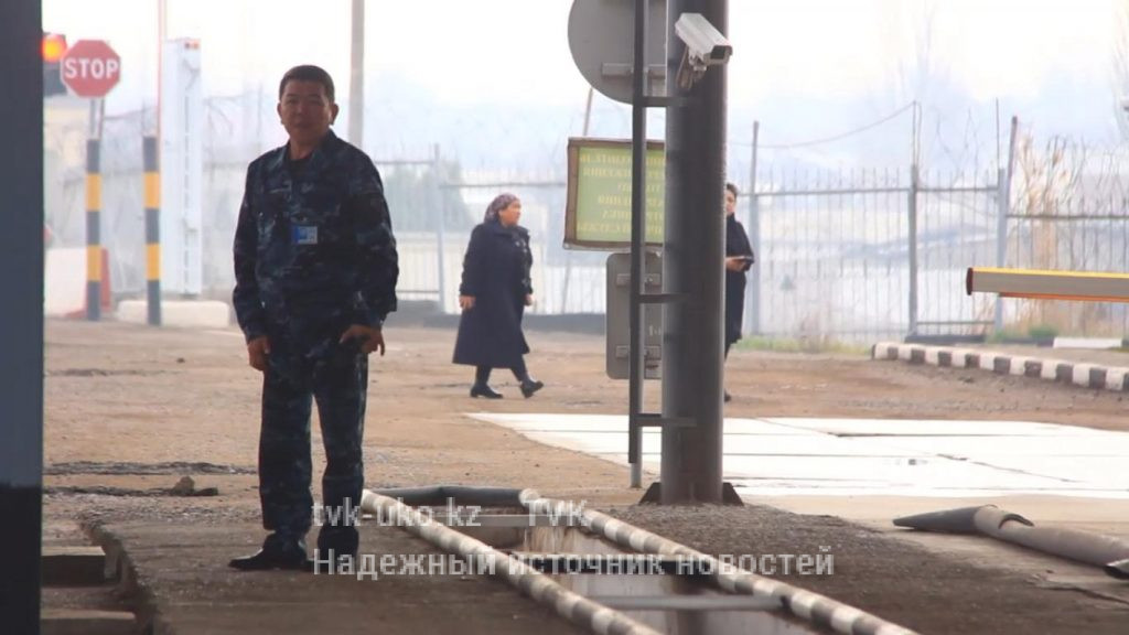 В ЮКО таможенников осудили за контрабанду из Узбекистана