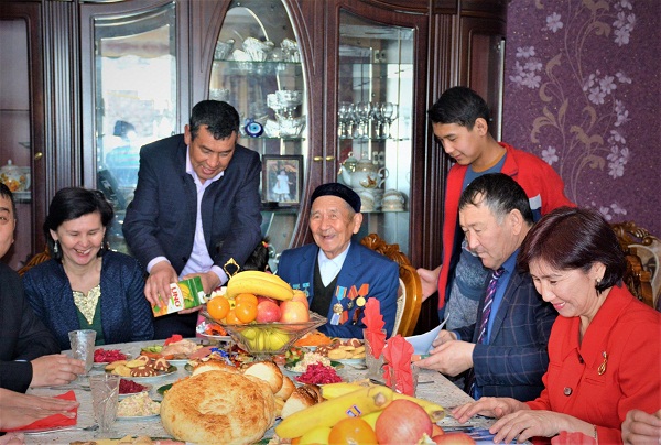 Династия учителей с 600-летним трудовым стажем проживает в Ордабасинском районе