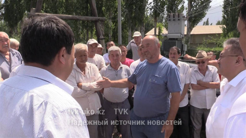 Питьевая вода из аула Екпенды заполняет бассейны в зонах отдыха (видео)