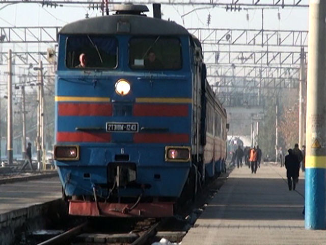 В ЮКО с начала года под колеса поезда попали 11 человек