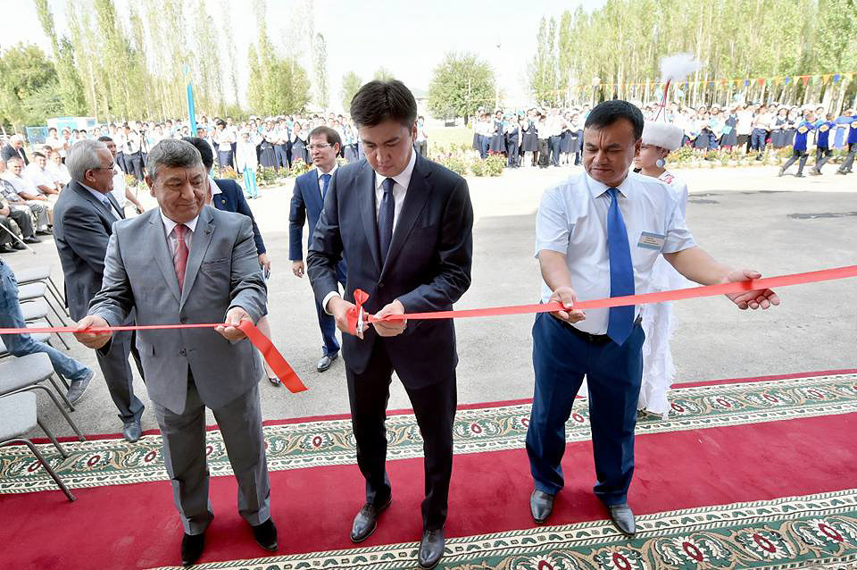 Семь школ и детсад открыли ко Дню знаний