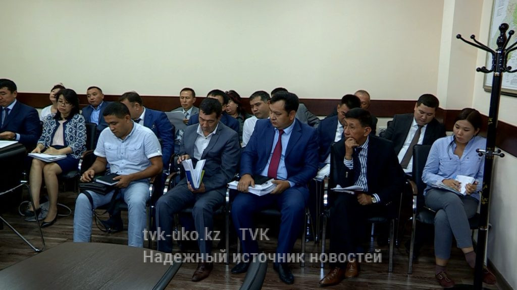 Депутаты заставили полицейских оправдываться