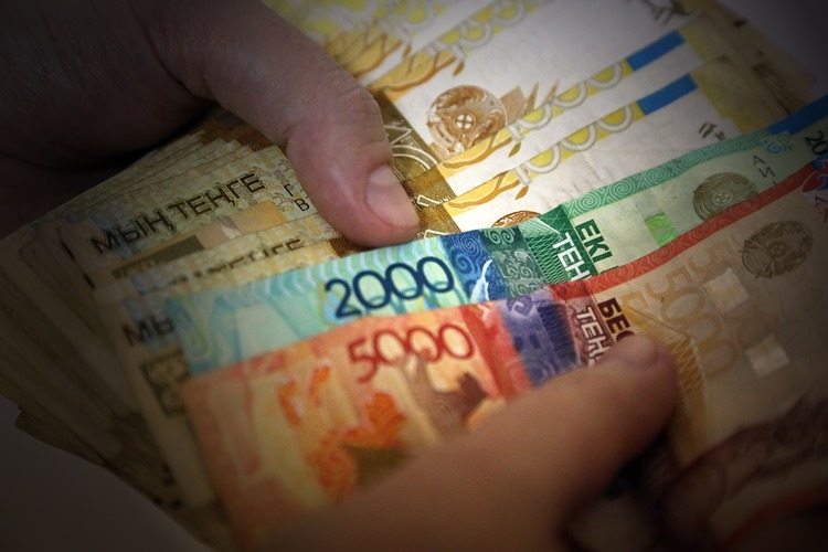 В Шымкенте мошенница экстра-класса обманула горожан на 81,5 млн тенге